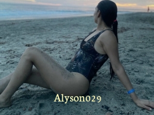 Alyson029