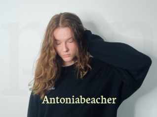 Antoniabeacher