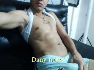 Dany_hot_x