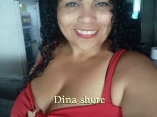 Dina_shore