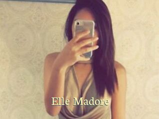 Elle_Madore