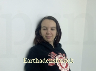 Earthadensfordek