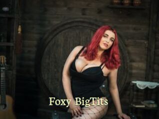 Foxy_BigTits_