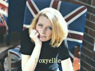 Foxyellie