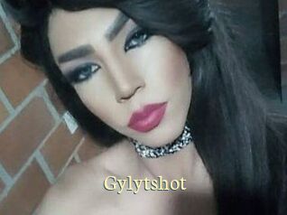 Gyly_ts_hot