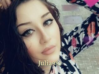 Julia982