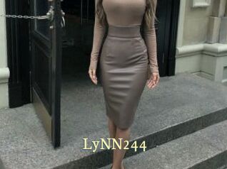 LyNN244