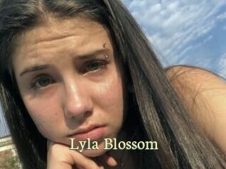 Lyla_Blossom