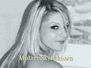 MistressSkylerMoon