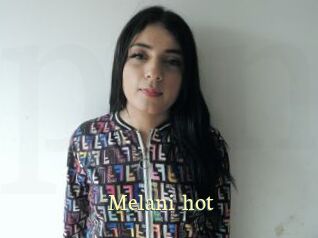 Melani_hot