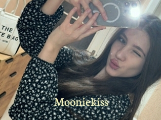 Mooniekiss