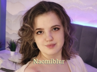 Naomiblur