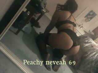 Peachy_neveah_69