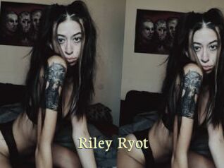 Riley_Ryot