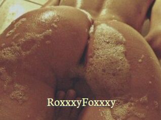 RoxxxyFoxxxy