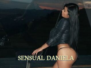 SENSUAL_DANIELA