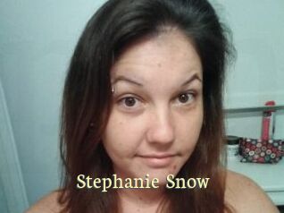 Stephanie_Snow