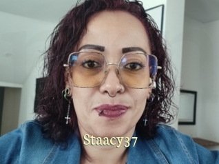 Staacy37