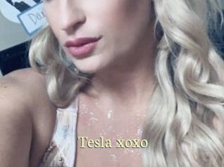 Tesla_xoxo