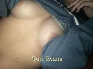 Tori_Evans