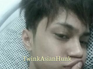 TwinkAsianHunk