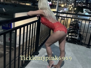 Ticklemypink6969